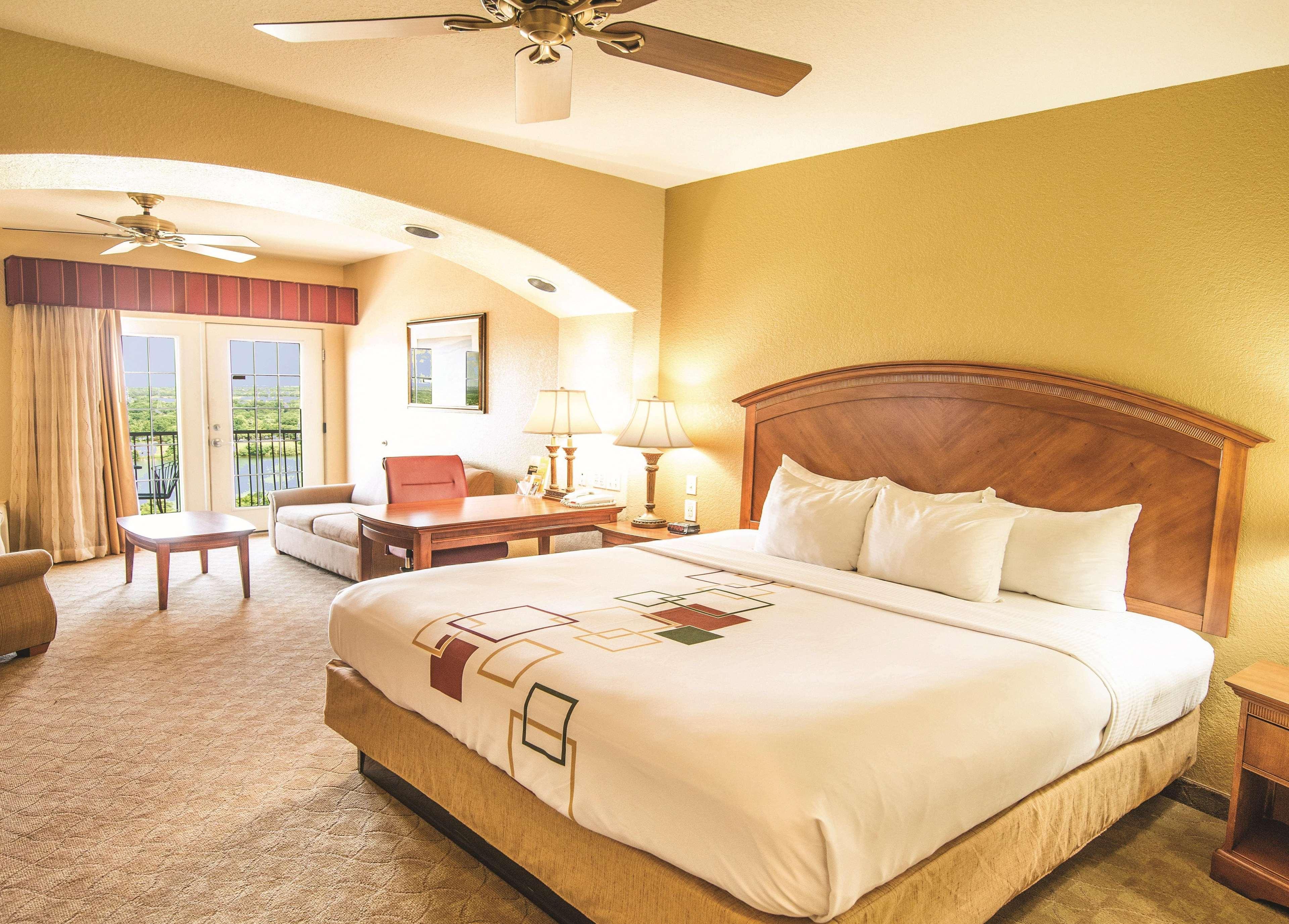 La Quinta By Wyndham Marble Falls Bagian luar foto