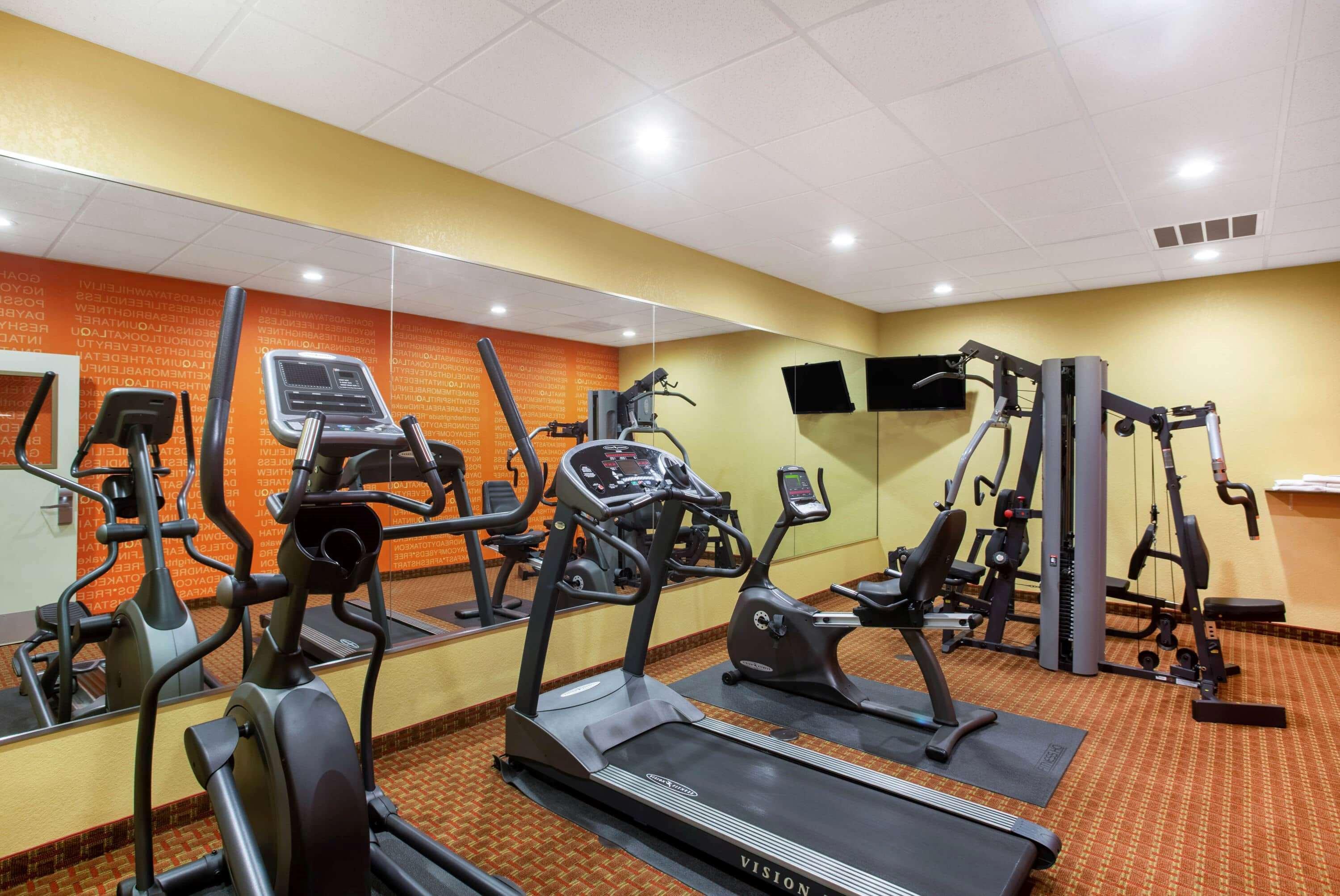 La Quinta By Wyndham Marble Falls Bagian luar foto