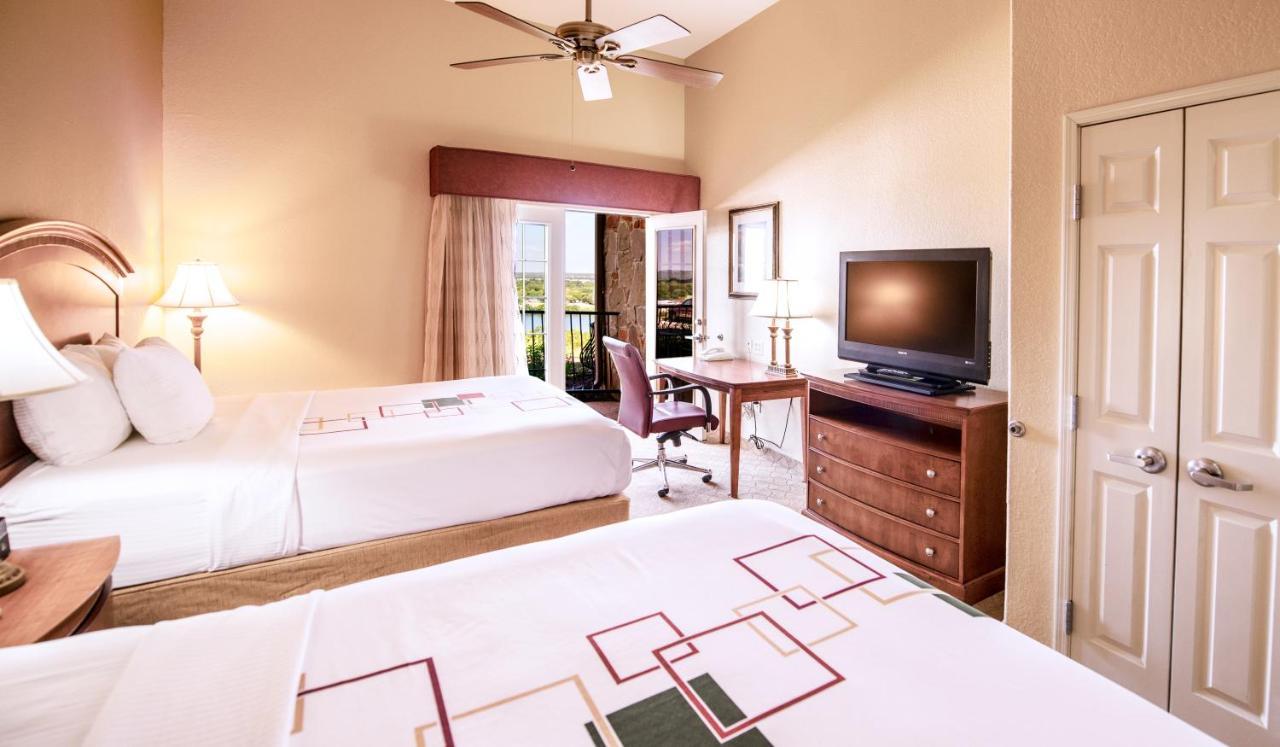 La Quinta By Wyndham Marble Falls Bagian luar foto
