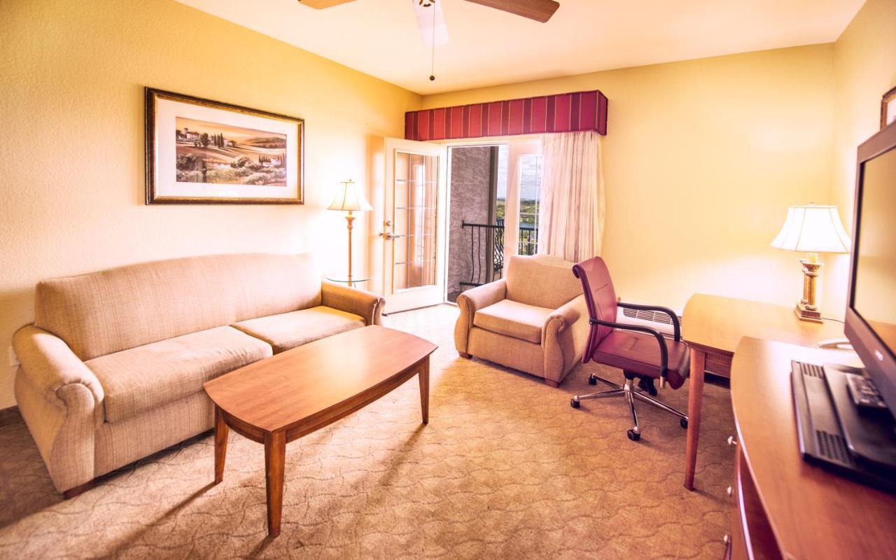 La Quinta By Wyndham Marble Falls Bagian luar foto